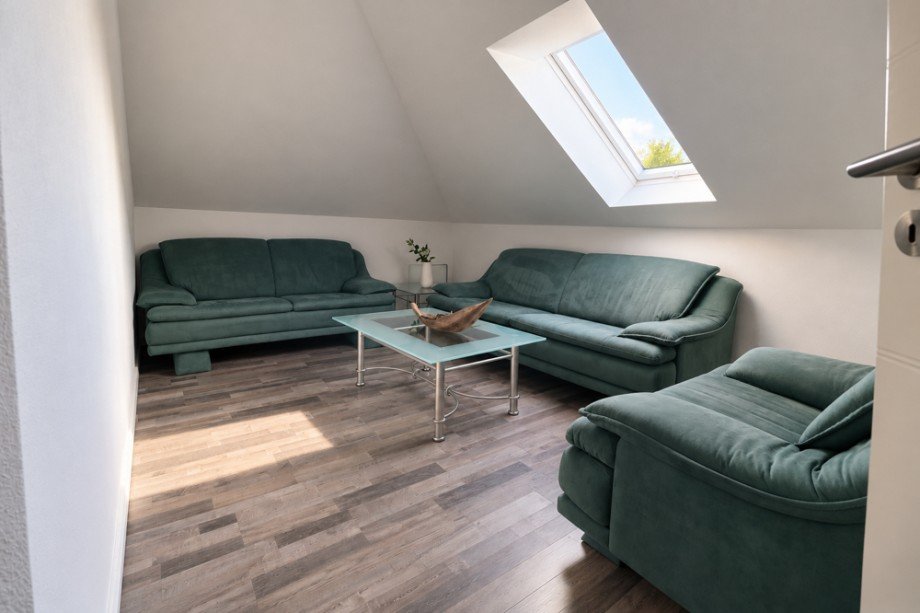 2 Zimmer im OG Zweifamilienhaus Herzlake