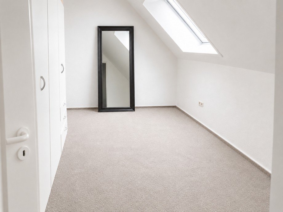 Schlafzimmer Dachgeschosswohnung Wilhelmshaven
