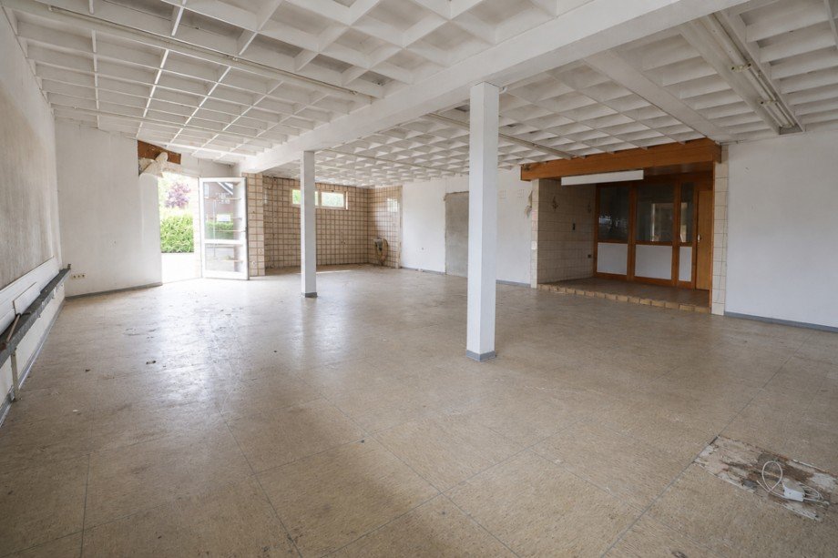 Gewerbeeinheit - Ladenfl�che Haus Apen / Godensholt