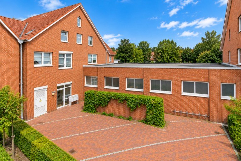 Ansicht_1_KI Wilhelmshaven Etagenwohnung Gro�e Wohnung am Maadebogen ! Tolle Chance f�r Eigennutzer und Kapitalanleger !