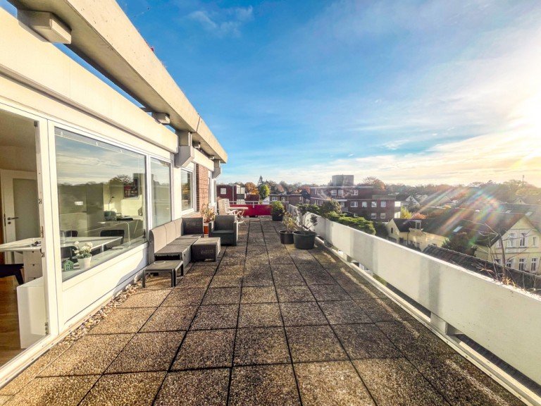 Dachterrasse Oldenburg Etagenwohnung M�blierte 2-Zimmer-Wohung mit Dachterrasse nahe dem Eversten Holz!