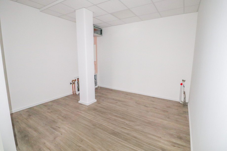 K�che B�rofl�che Oldenburg (Oldenburg) / Kreyenbr�ck