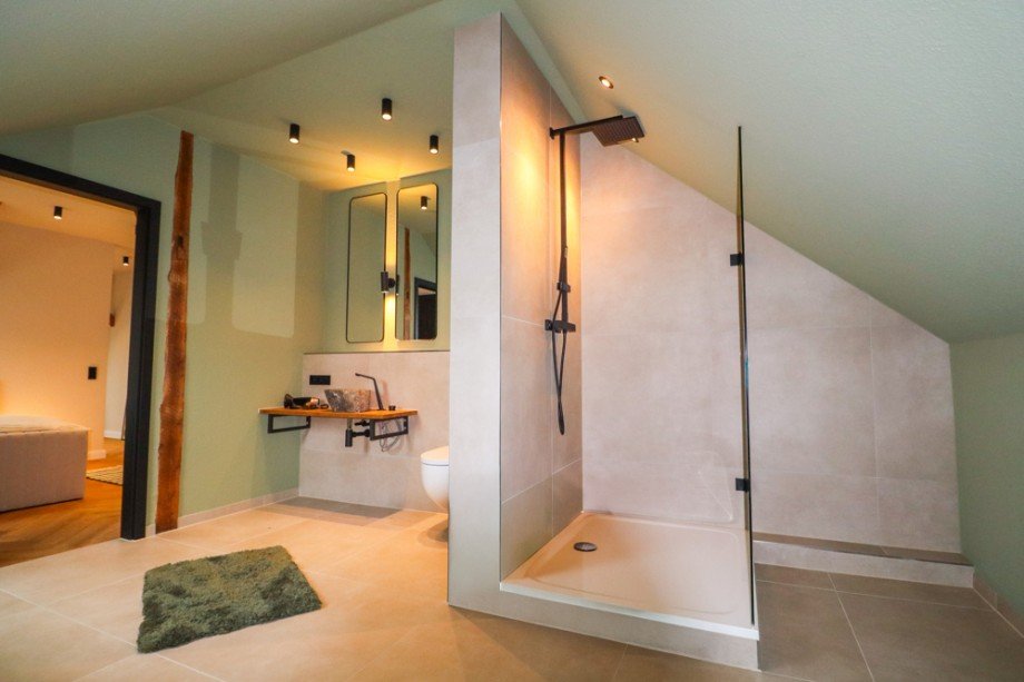Badezimmer Dachgeschosswohnung Oldenburg