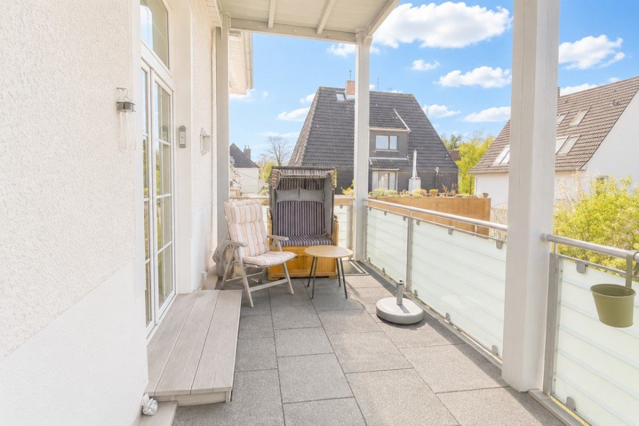 gro�er Balkon Etagenwohnung Wilhelmshaven