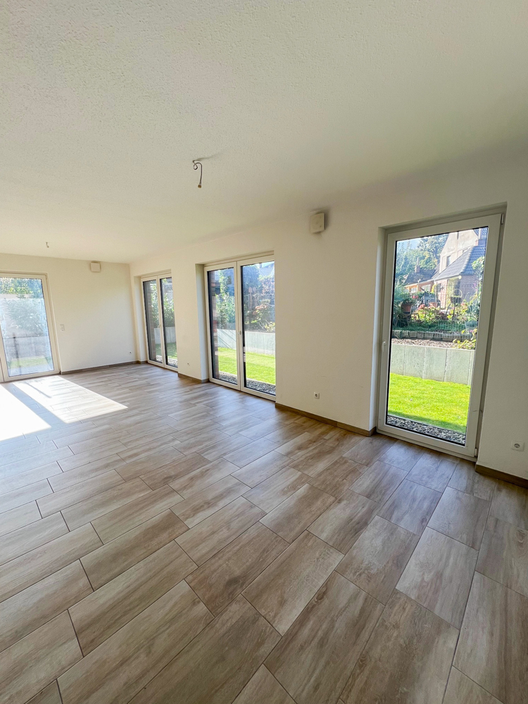 Wohn- und Essbereich Erdgeschosswohnung Hude
