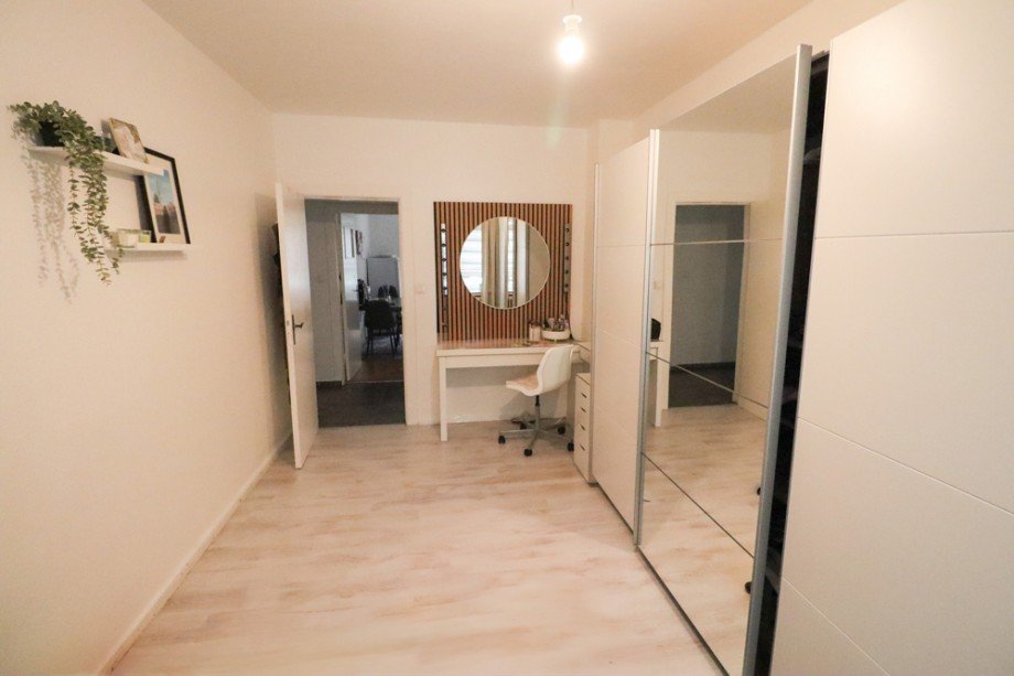 1. Obergeschoss - Wohnung Haus Bremen