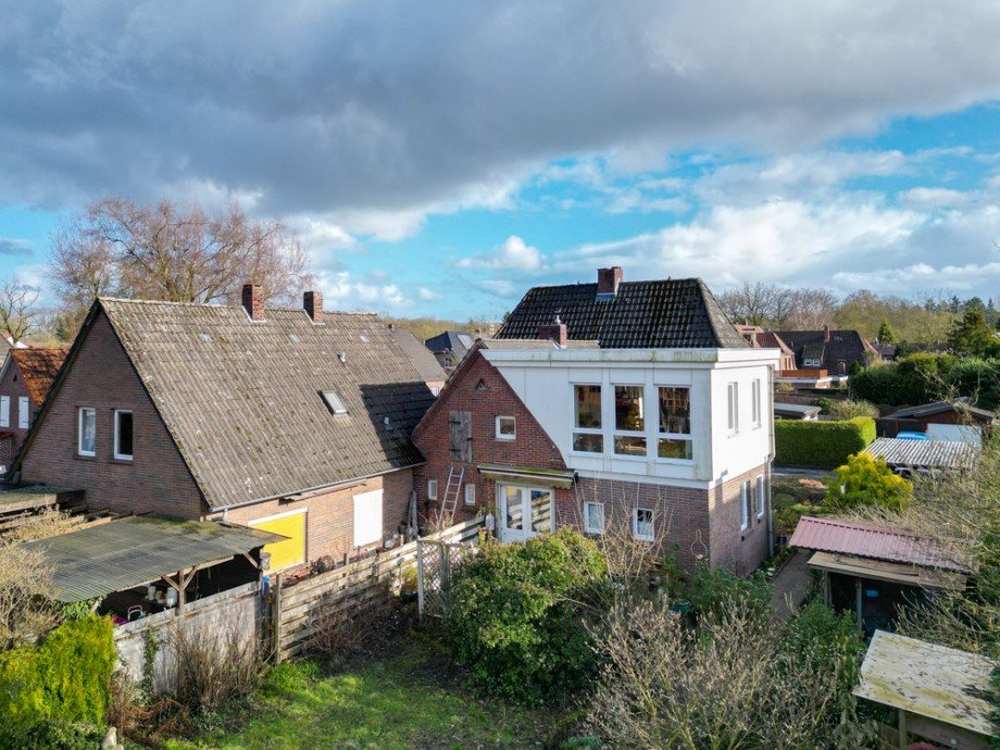 Gartenansicht Doppelhaush�lfte Bad Zwischenahn