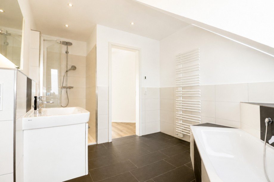 Badezimmer Dachgeschosswohnung Oldenburg