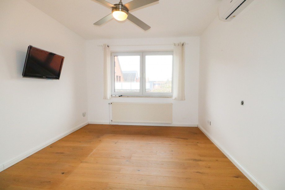 1. Zimmer im OG Zweifamilienhaus Friesoythe