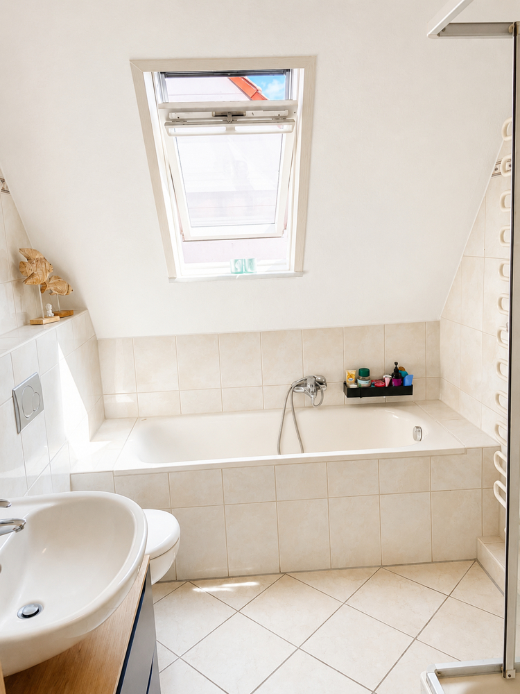 Badezimmer Dachgeschosswohnung Wardenburg