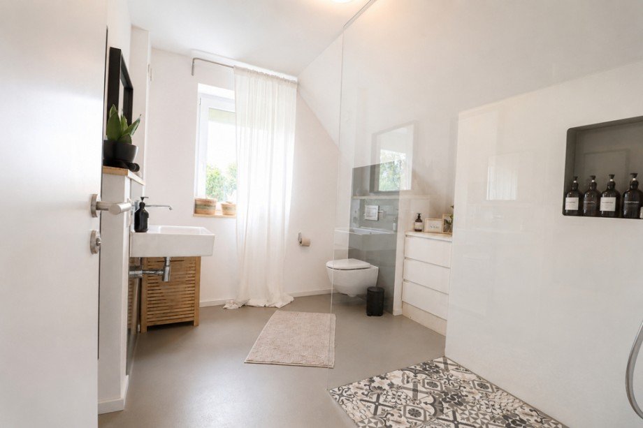 Badezimmer Einfamilienhaus Zetel / Neuenburg