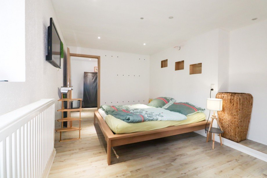 Whg. 5 - Schlafzimmer Mehrfamilienhaus Barver