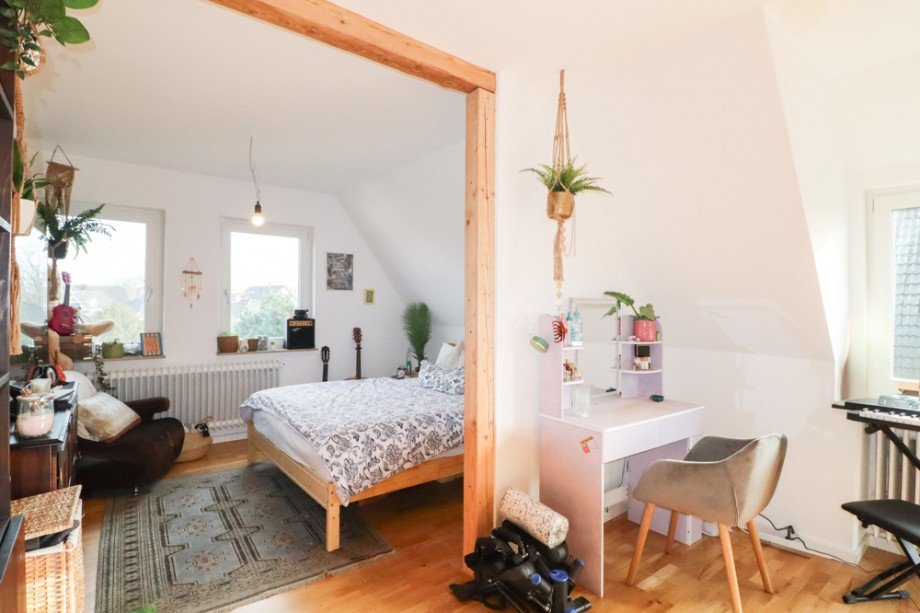 2. Zimmer im OG Einfamilienhaus Bad Zwischenahn