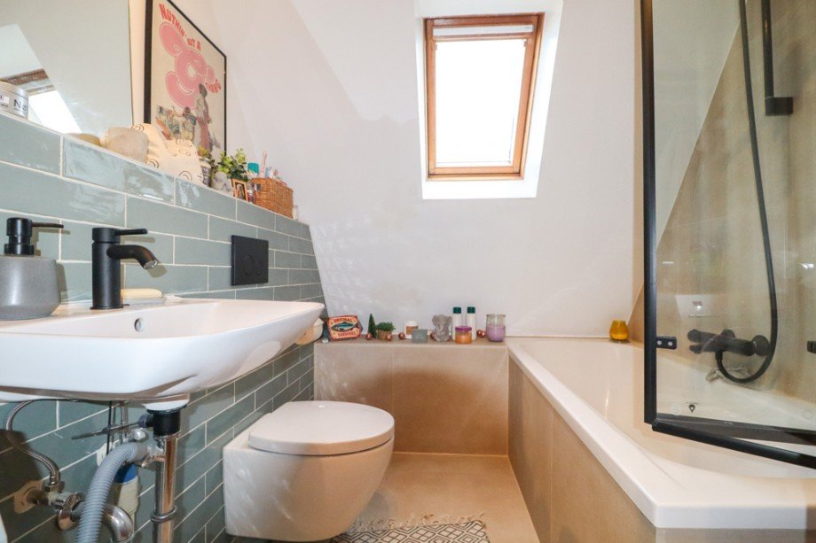 Badezimmer im OG Einfamilienhaus Bad Zwischenahn