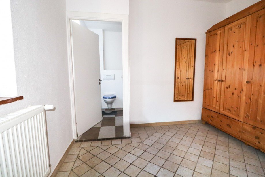 Whg. 1 - Durchgangszimmer Mehrfamilienhaus Barver