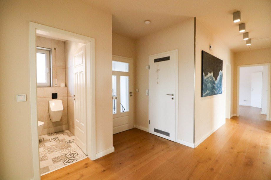 Flur im OG Zweifamilienhaus Friesoythe