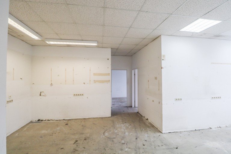 Gewerbefl�che Delmenhorst Praxis Ausbau nach Mieterwunsch! Zentral im �rztehaus - Flexible Gewerbefl�che mit Aufzug & Ausbauoption!