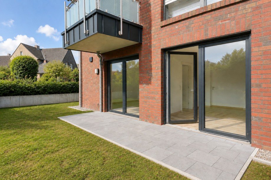 Terrasse und Gartenanteil Erdgeschosswohnung Hude