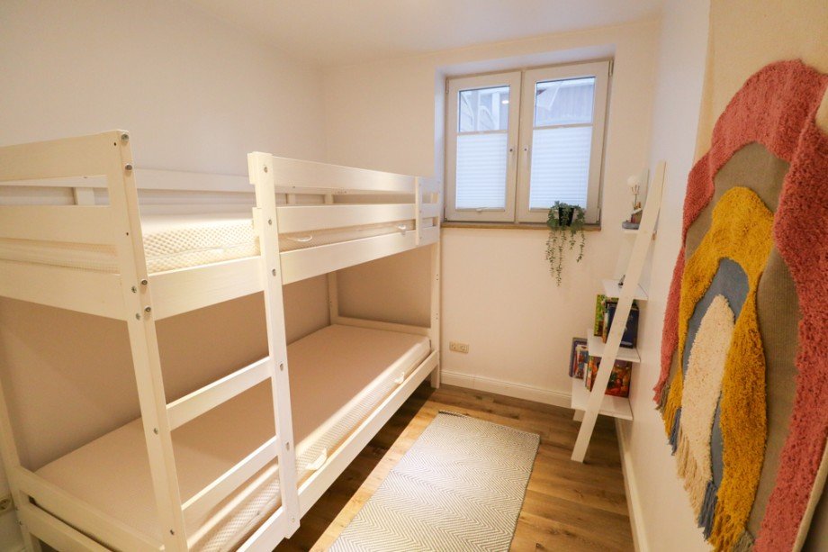 Kinderzimmer Souterrainwohnung Wilhelmshaven