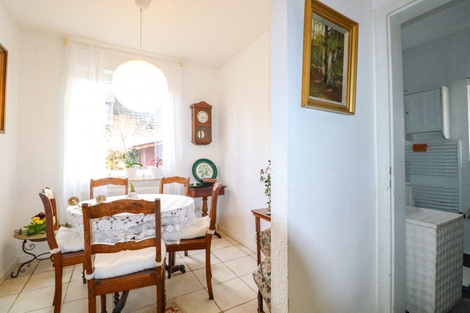 Esszimmer Doppelhaush�lfte Bad Zwischenahn