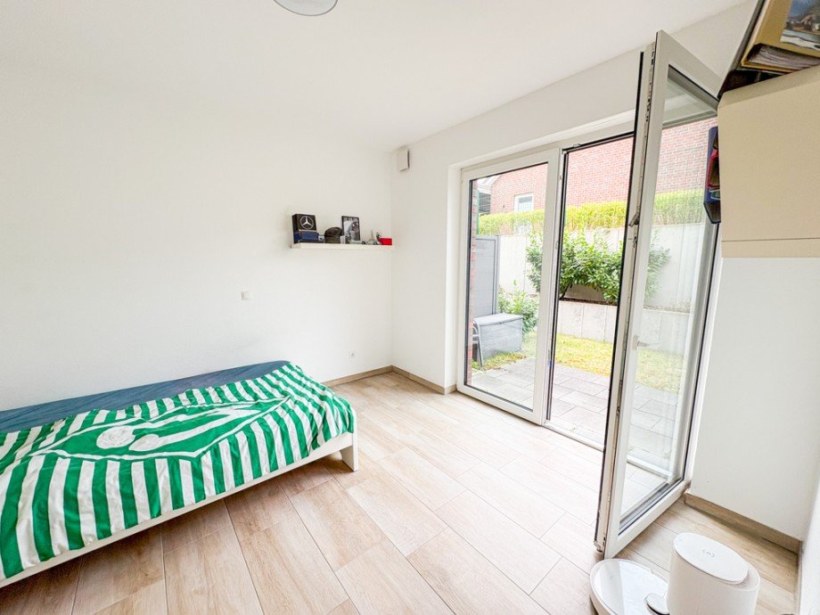 Schlafzimmer Erdgeschosswohnung Hude
