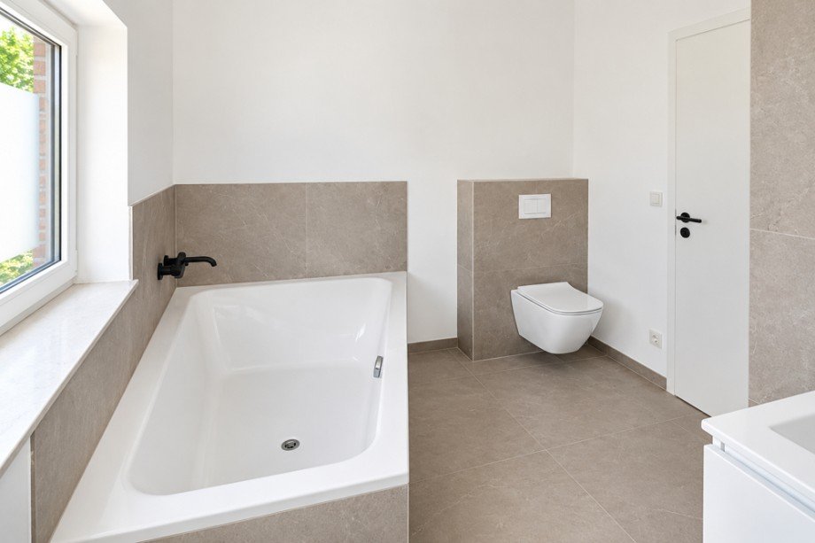 Badezimmer Doppelhaush�lfte Oldenburg