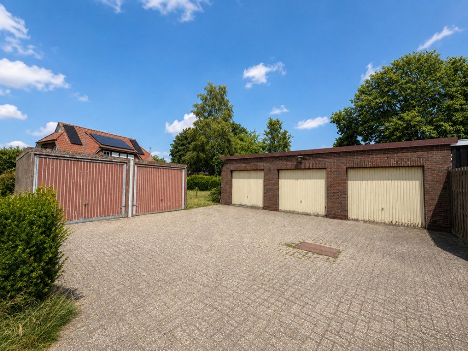 Garagen Haus Apen / Godensholt