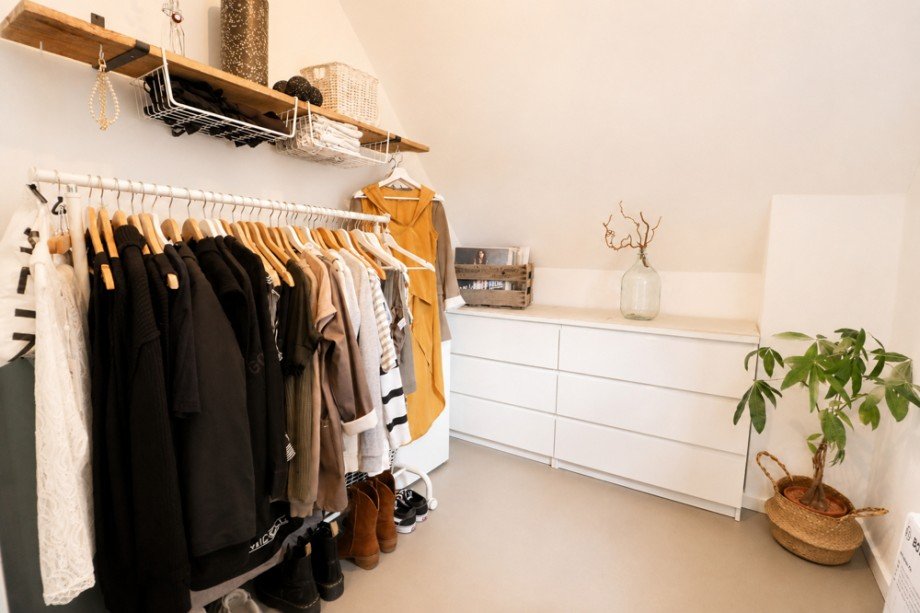 Ankleidezimmer Einfamilienhaus Zetel / Neuenburg