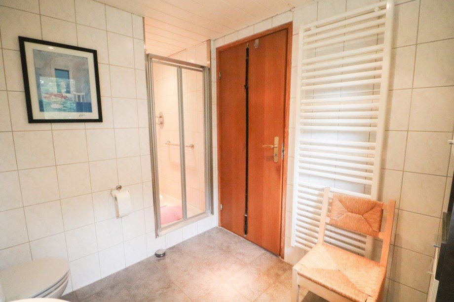 Badezimmer im Erdgeschoss Einfamilienhaus Oldenburg