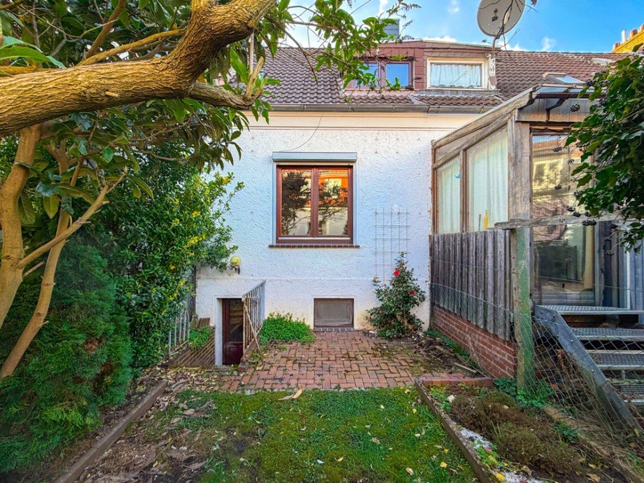 R�ckansicht_Zugang Keller Reihenmittelhaus Bremen