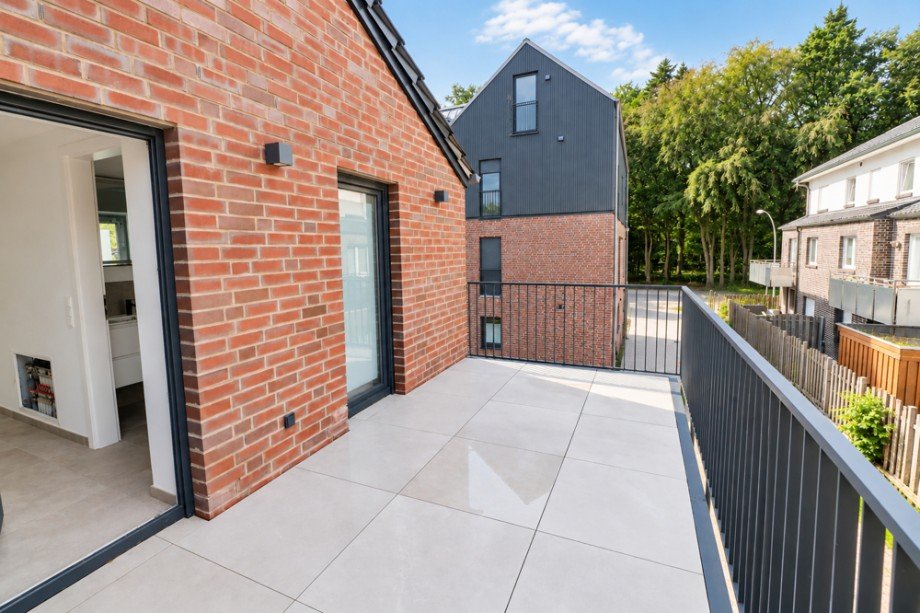 Balkon Doppelhaush�lfte Oldenburg