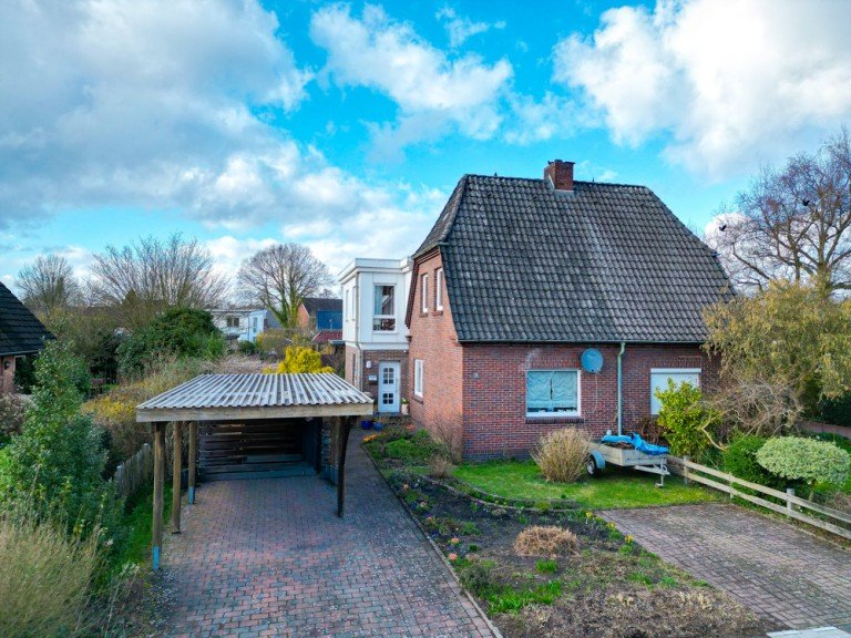 Au�enansicht Bad Zwischenahn Doppelhaush�lfte Reserviert! Zwischen Ruhe & Komfort: Traumhafte Doppelhaush�lfte in Bad Zwischenahn-Rostrup!