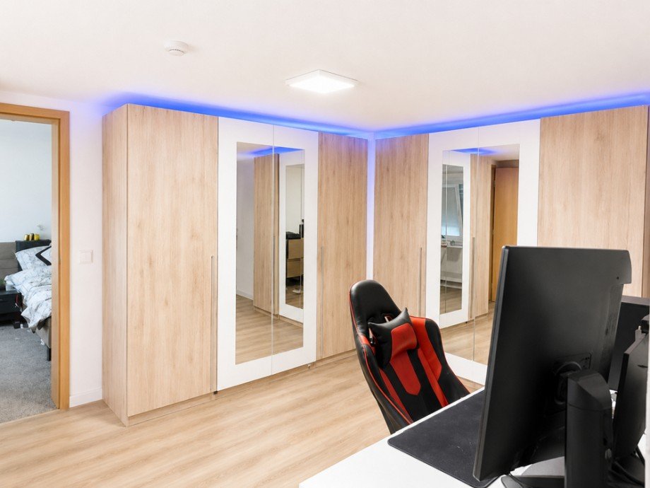Ankleidezimmer/B�ro Erdgeschosswohnung Wardenburg